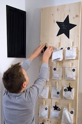 DIY ADVENT CALENDAR