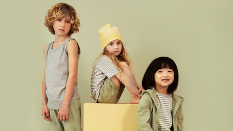 Kids wearing Gray Label x Smallable Organic clothing