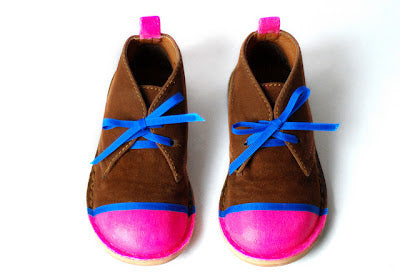 DIY NEON SHOES