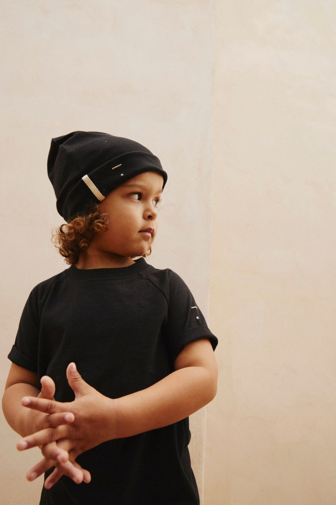 Crewneck Tee | Pirate Black - Cream