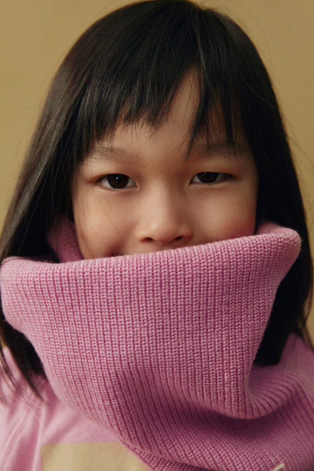 Knitted Endless Scarf | Bubblegum
