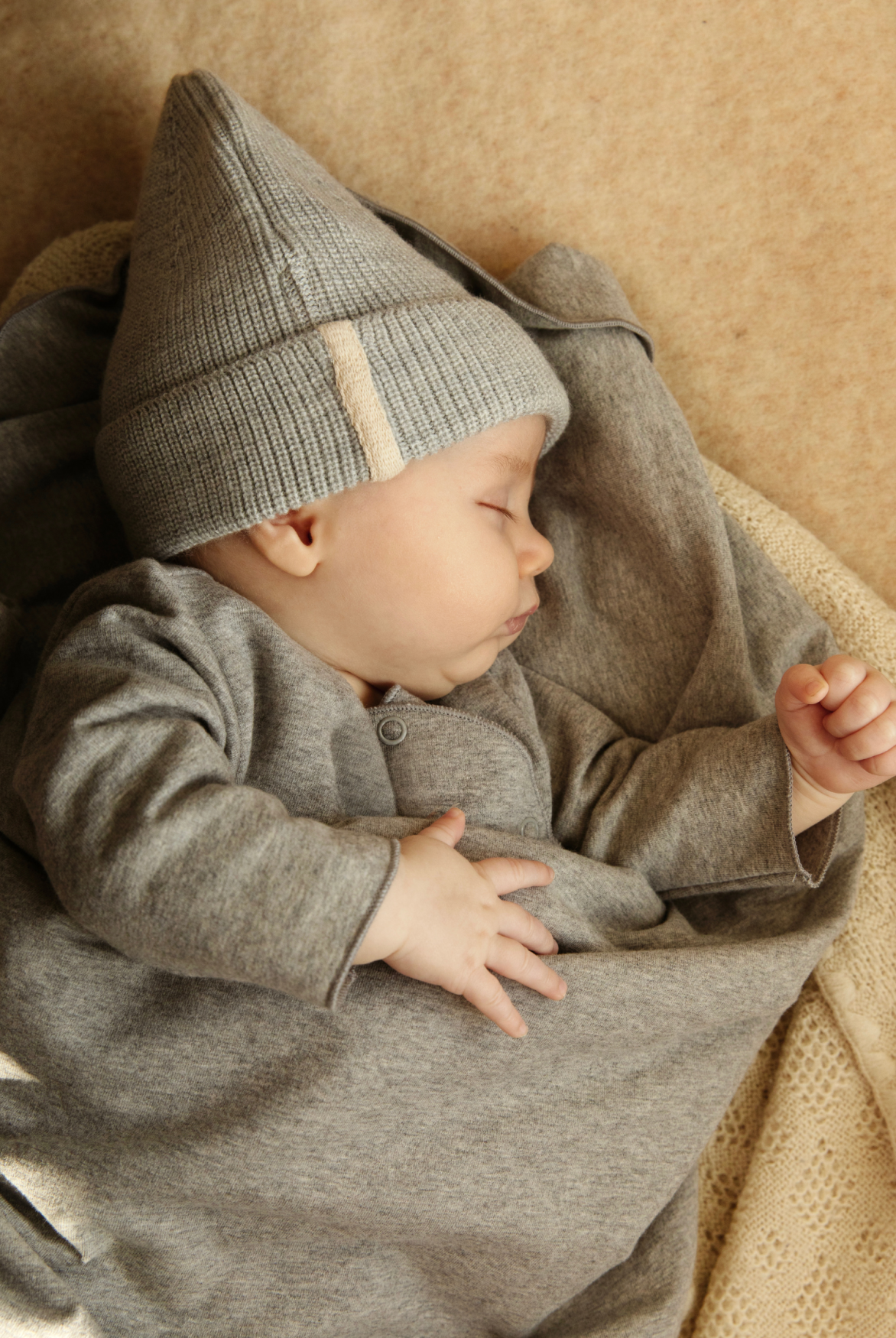 Baby Knitted Beanie | Gray Melange
