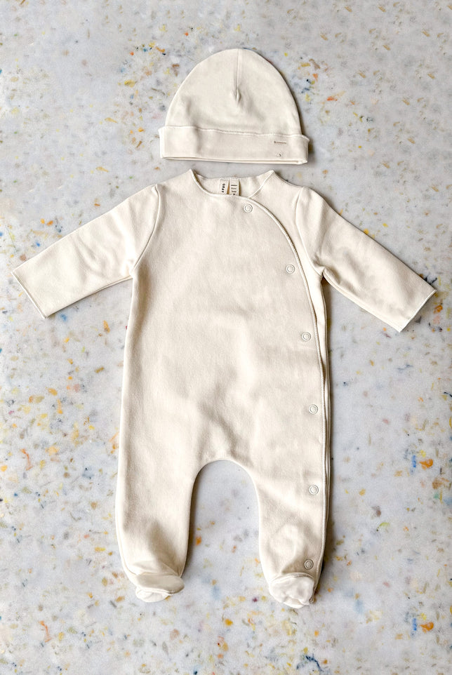Newborn Essentials Set | Cream