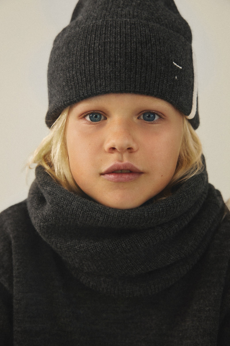 Knitted Endless Scarf | Black Melange