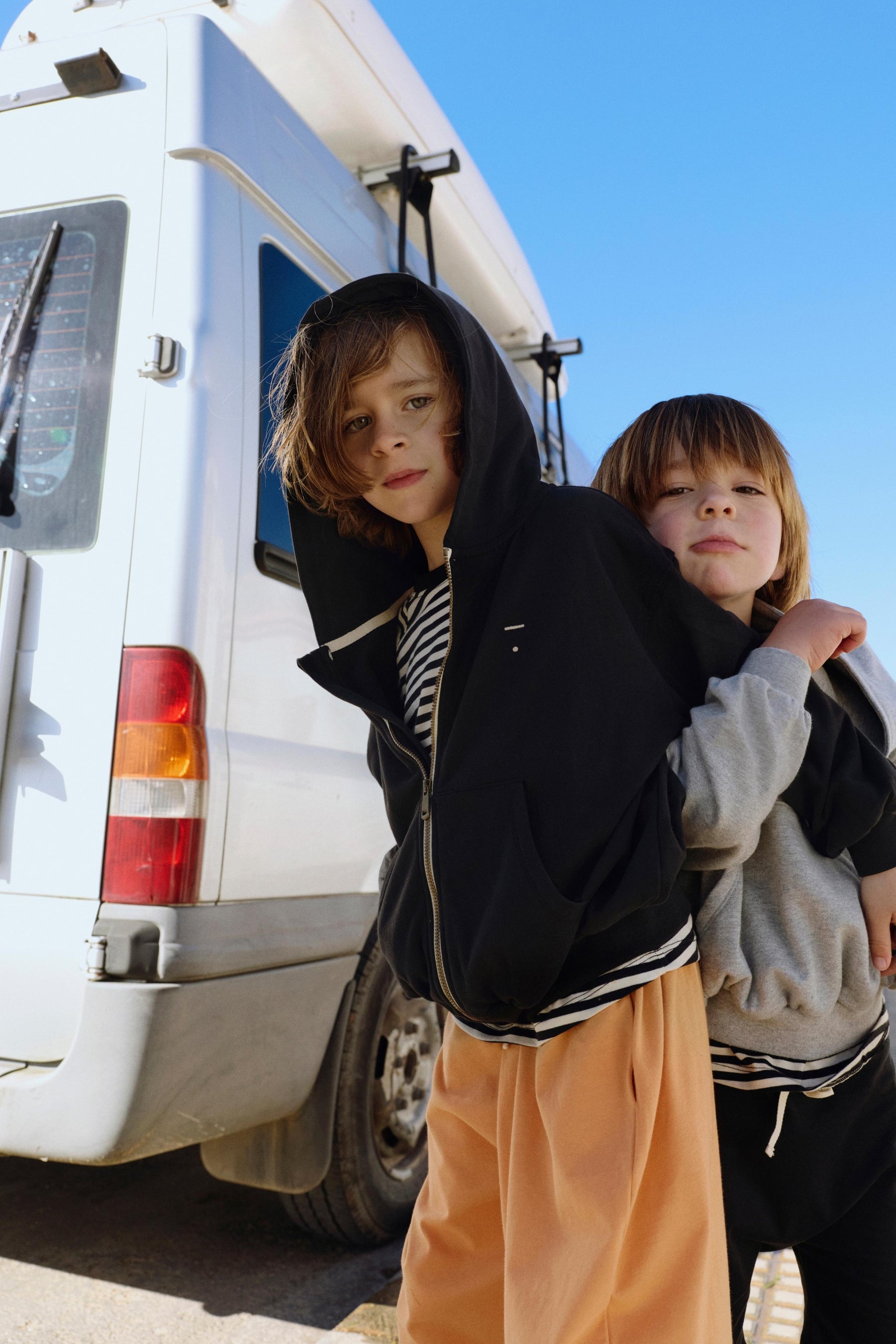 Hooded Cardigan with Zip | Pirate Black