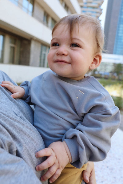 Baby Dropped-Shoulder-Pulli | Stone Gray 