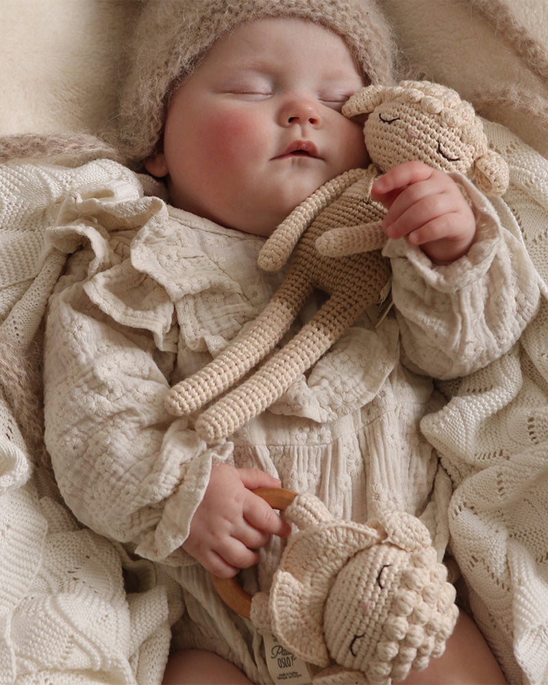 Lamb the Teething Ring | Cream