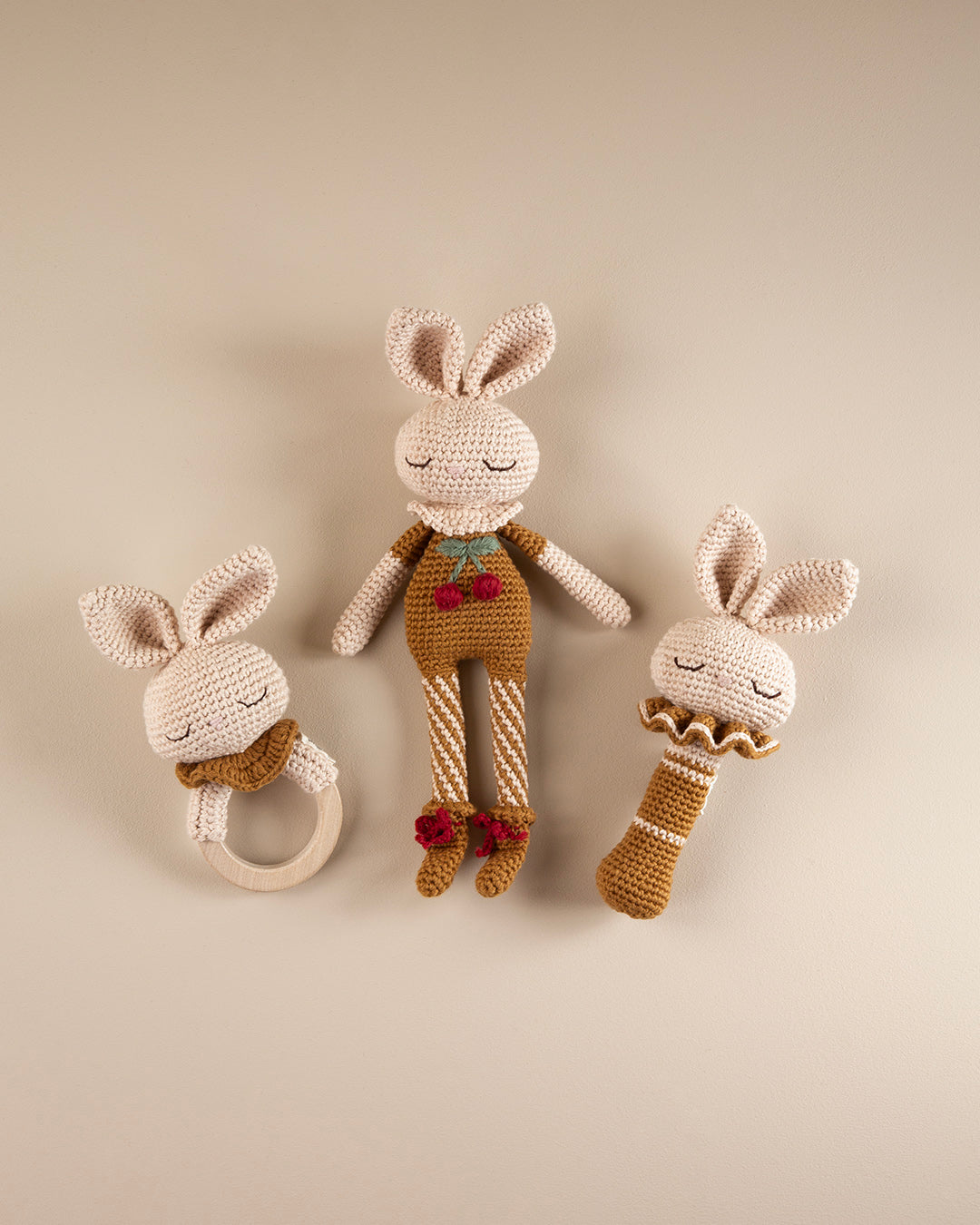 Birgitte Bunny Rattle | Ecru