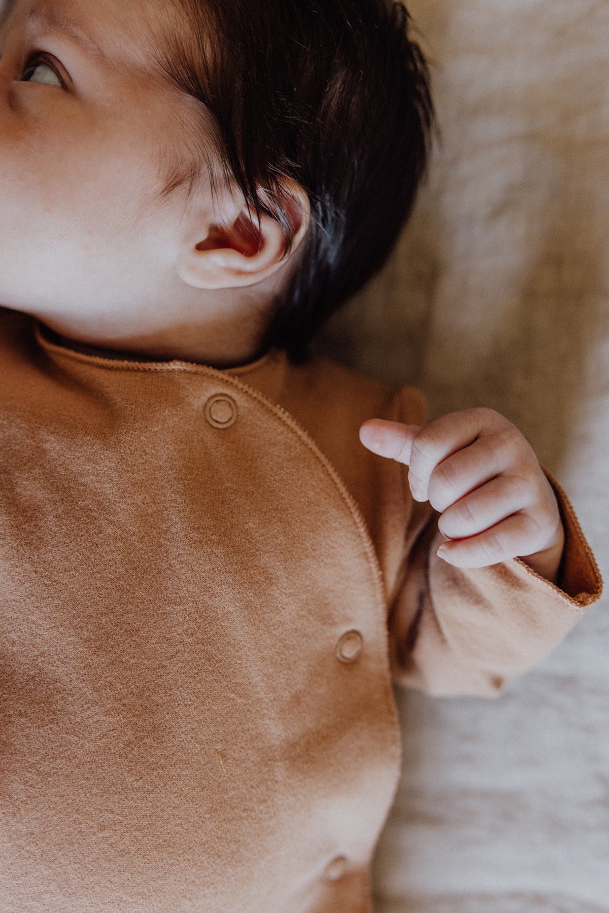 Baby Anzug mit Druckknöpfen | Biscuit