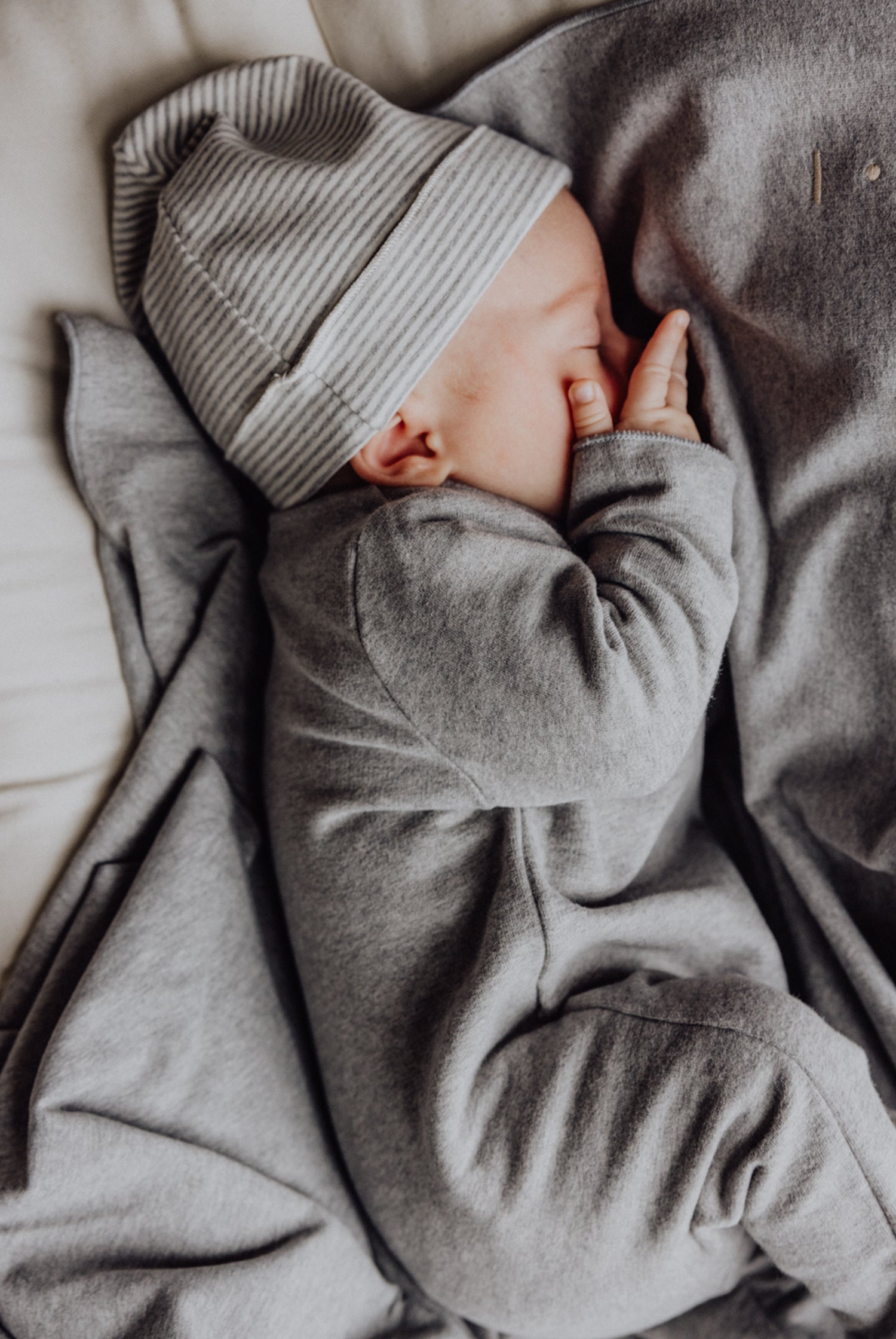 Newborn Suit with Snaps | Grey Melange