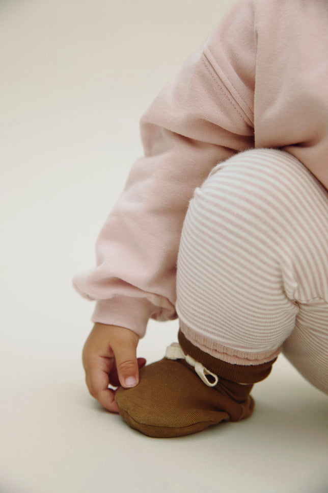 Baby Ribbed Booties | Woody