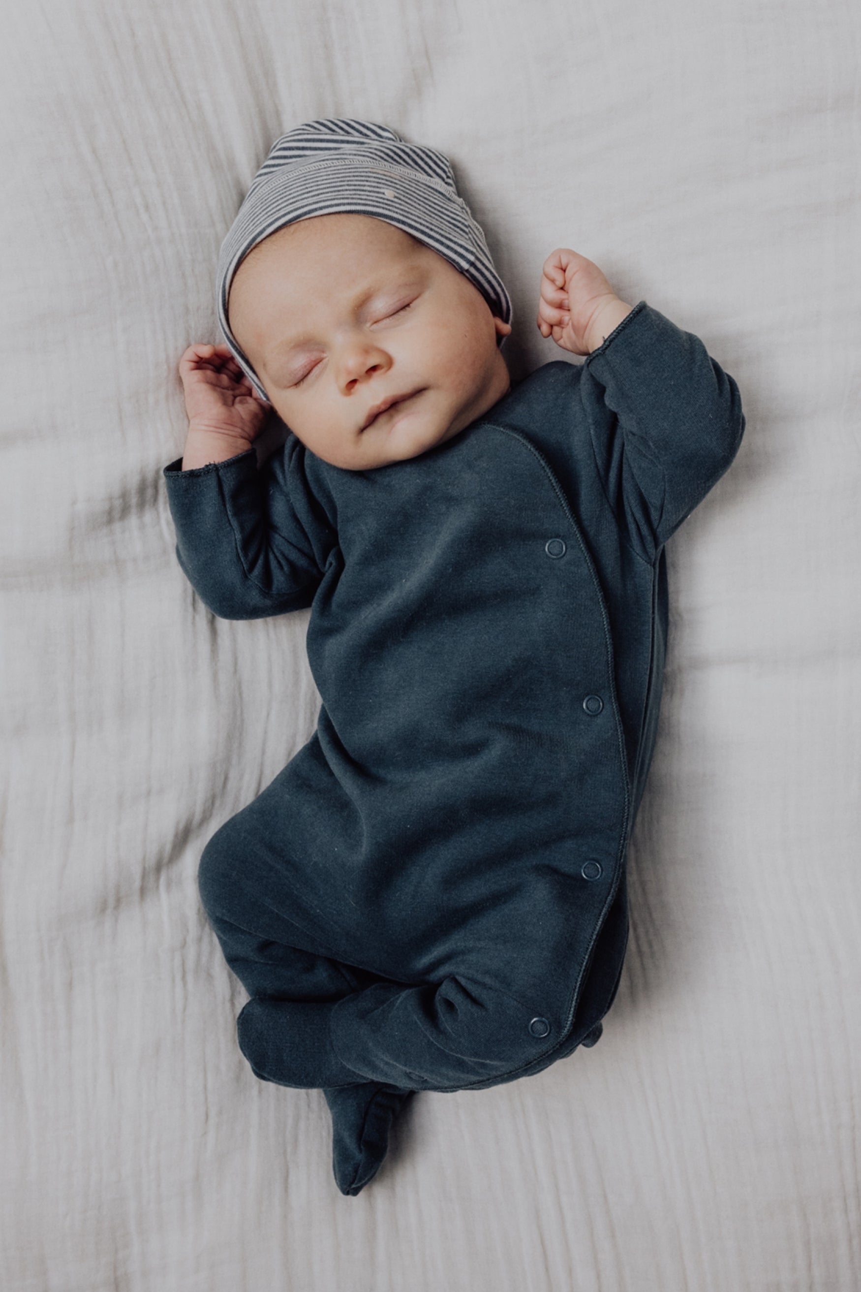 Newborn Suit with Snaps | Blue Gray